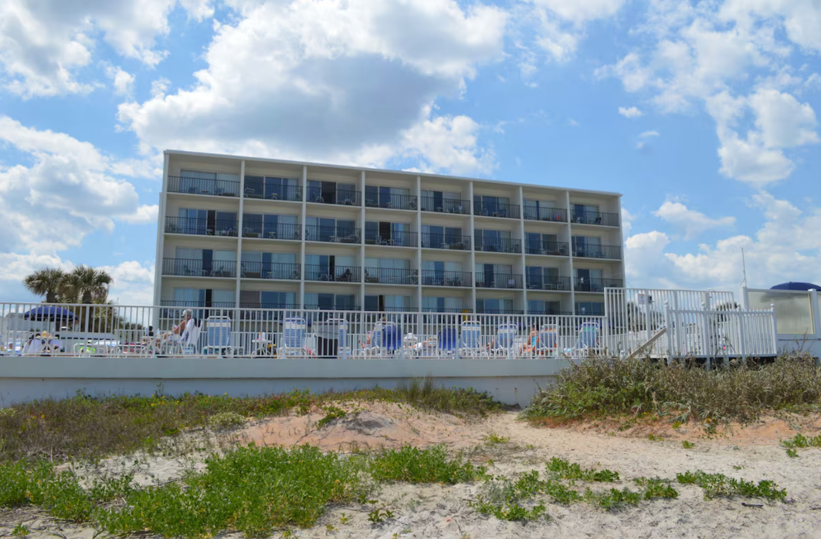 Traders Inn Beach Club ~Ormond Beach, FL~ 1BR/Sleeps 2 ~ 7Nts MAY/AUG/SEPT 2026
