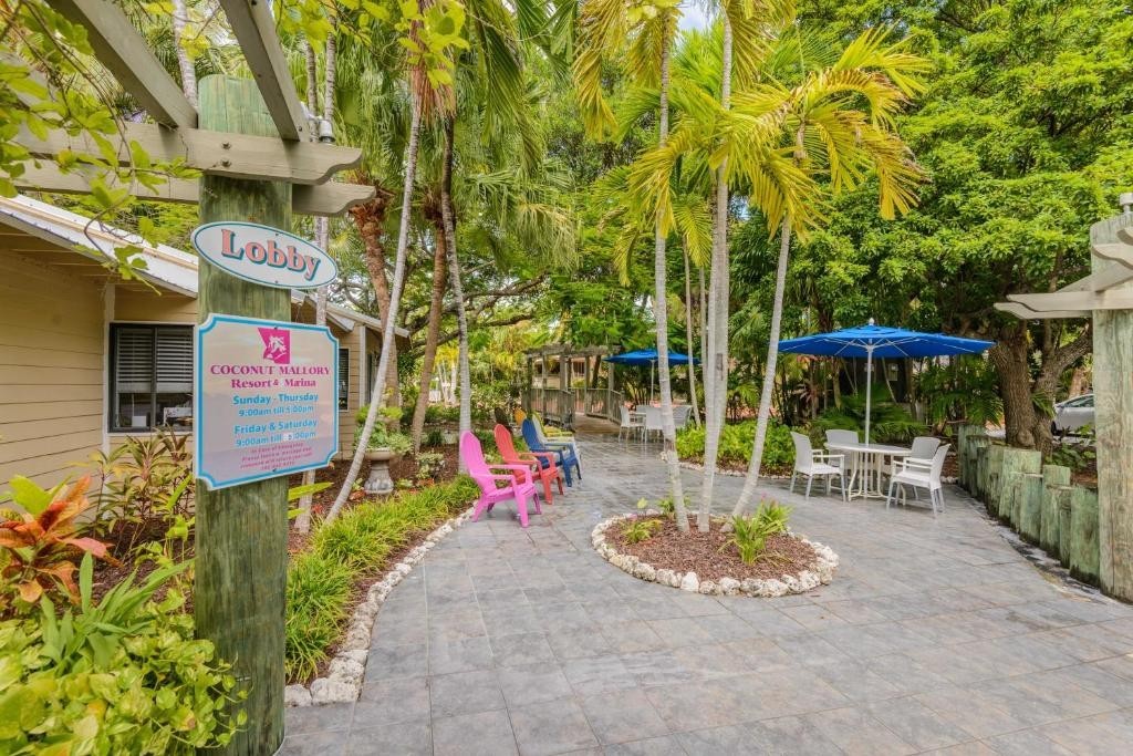 Coconut Mallory Resort and Marina 7 nights Key West Vacation for 6 people
