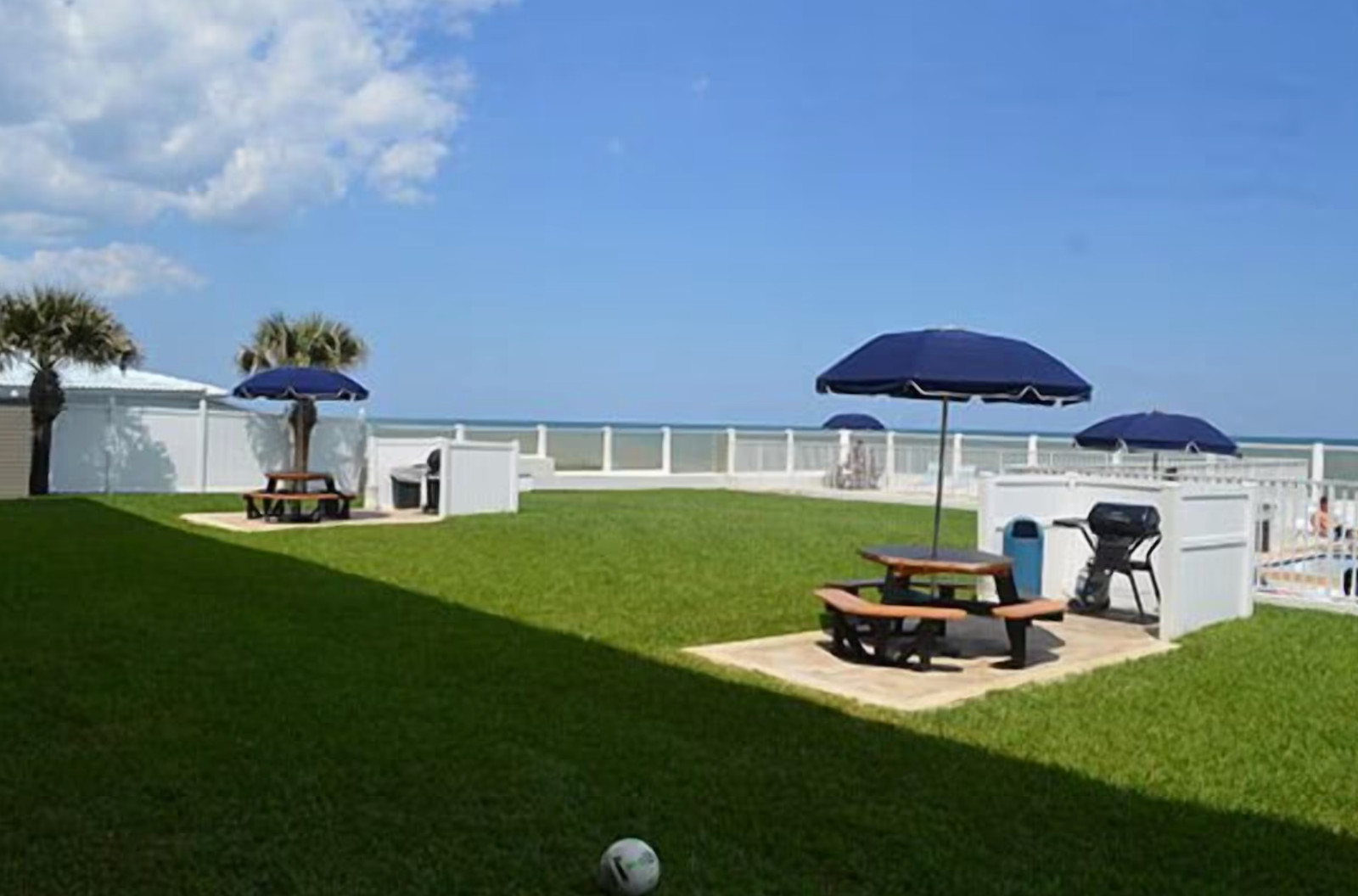 Traders Inn Beach Club ~Ormond Beach, FL~ 1BR/Sleeps 2 ~ 7Nts MAY/AUG/SEPT 2026