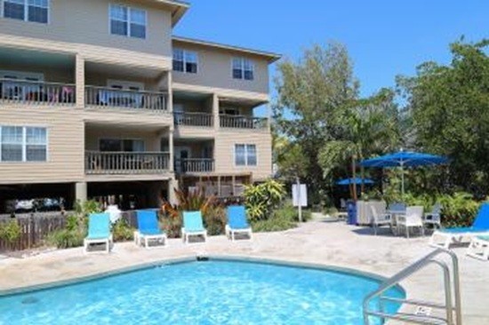 Coconut Mallory Resort and Marina 7 nights Key West Vacation for 6 people