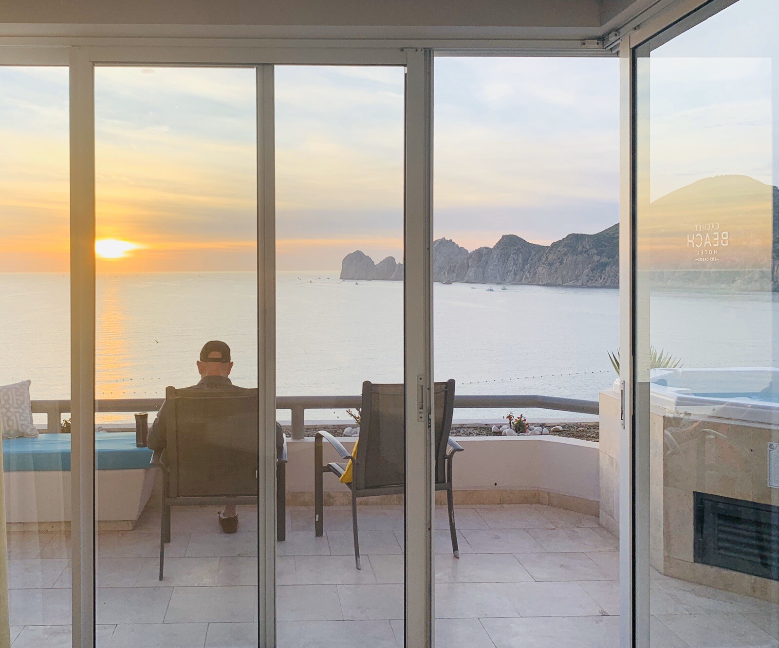 Corazon Cabo BEST 1 Bed/2 Bath Top Floor Penthouse Medano Beach Front