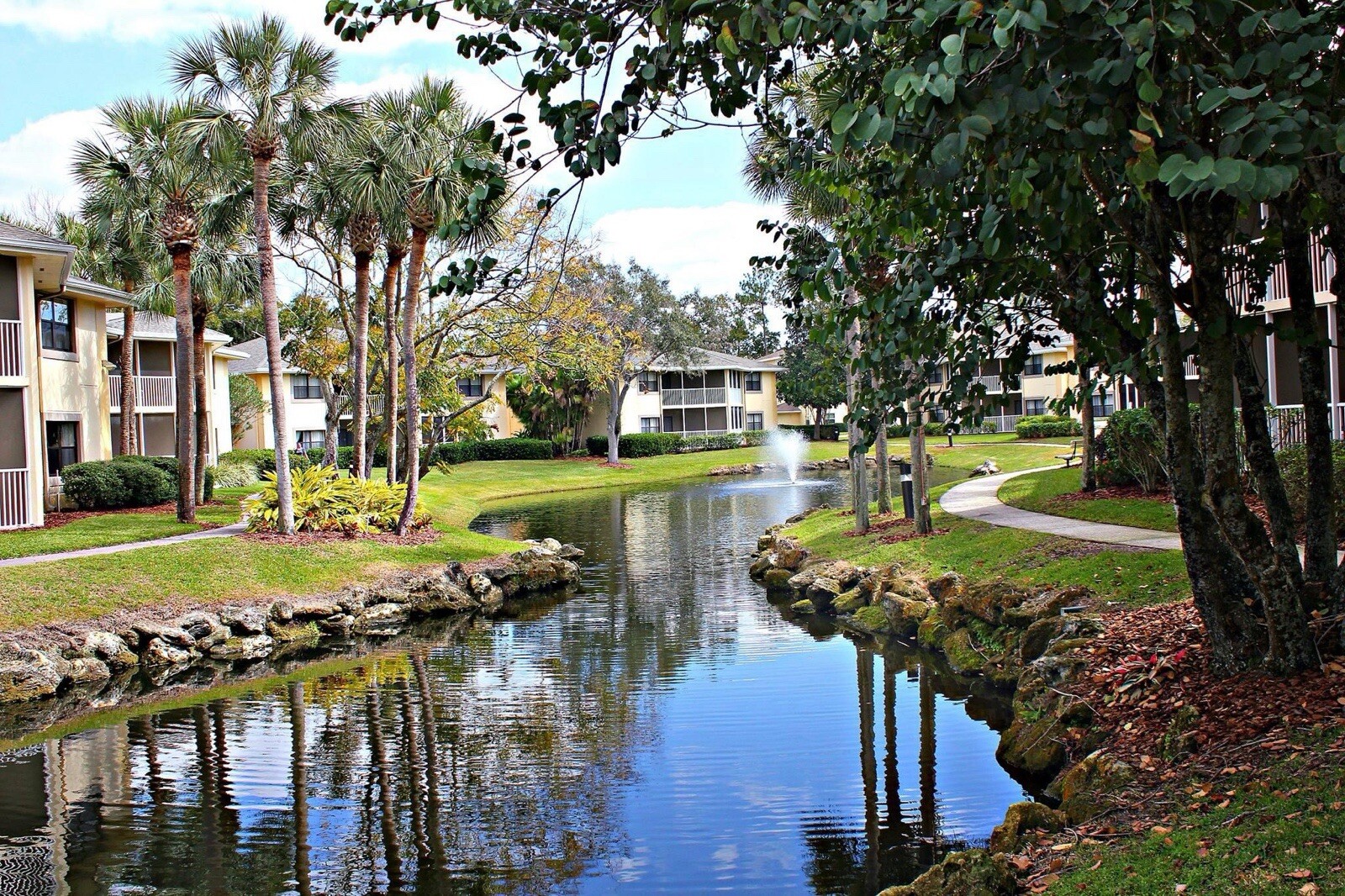 Sheraton Vistana Resort Orlando FL 2-bd Villa 7-Days Oct 3, 2026 by Disney World