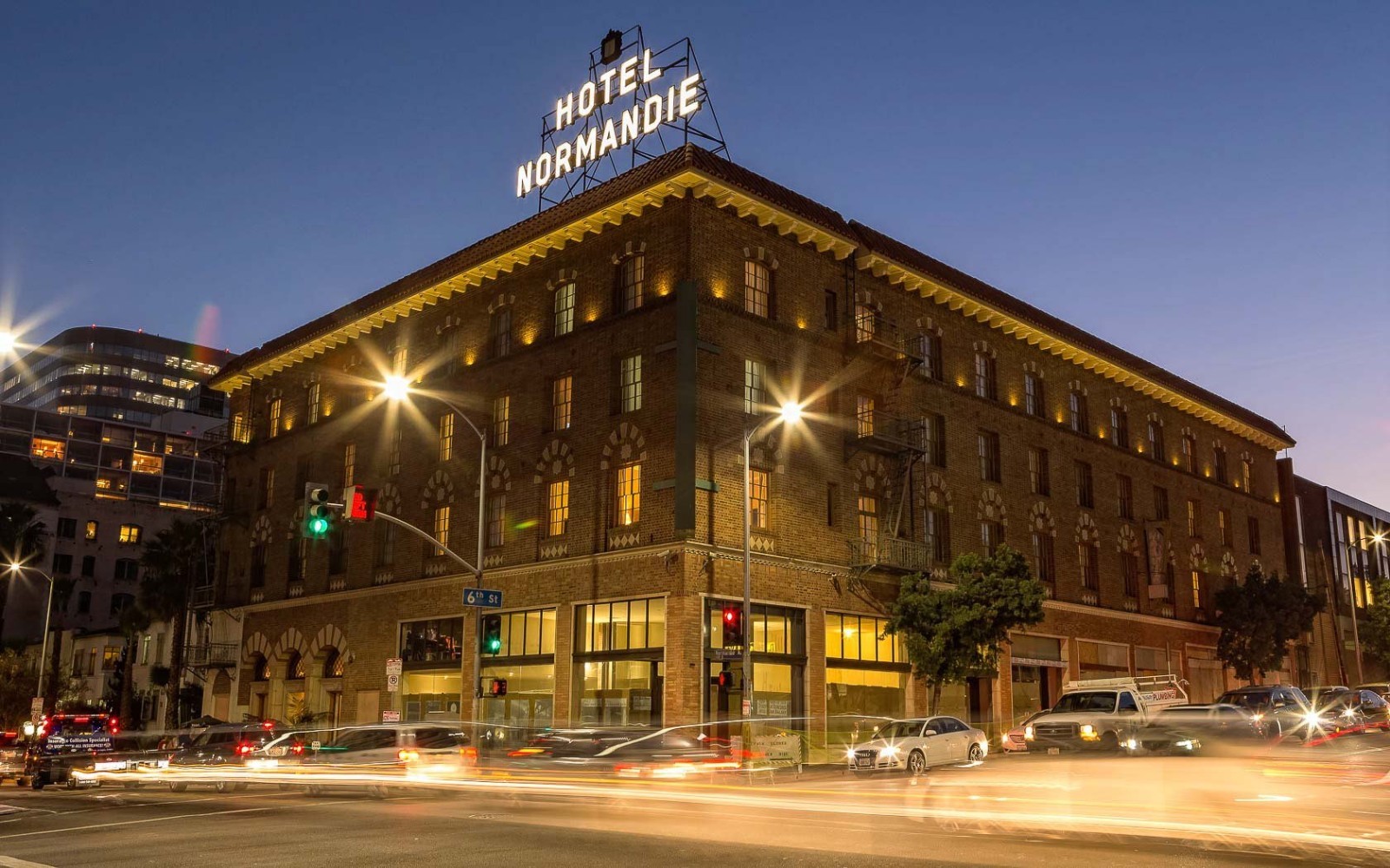 Hotel Normandie ~ Los Angeles, CA ~ Standard Guest Room – Price Per Night