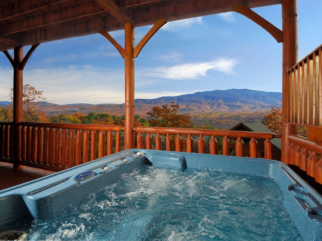 Nothin But Views Sevierville Cabin Rental, 2 beds 2 bath, gorgeous mountain view