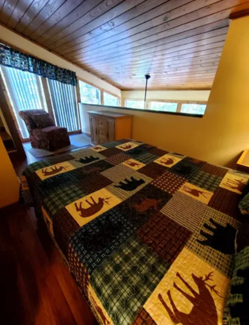 Club Chalet Gatlinburg TN. 2BR 2BA 7-Nights, August 2-9, 2026 Pool passes
