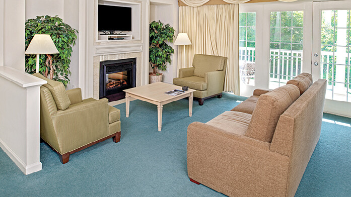 OCT 30-NOV 6~WKS~GREENSPRINGS RESOR~Williamsburg, Busch Gdns~PRICE PER WEEK!!