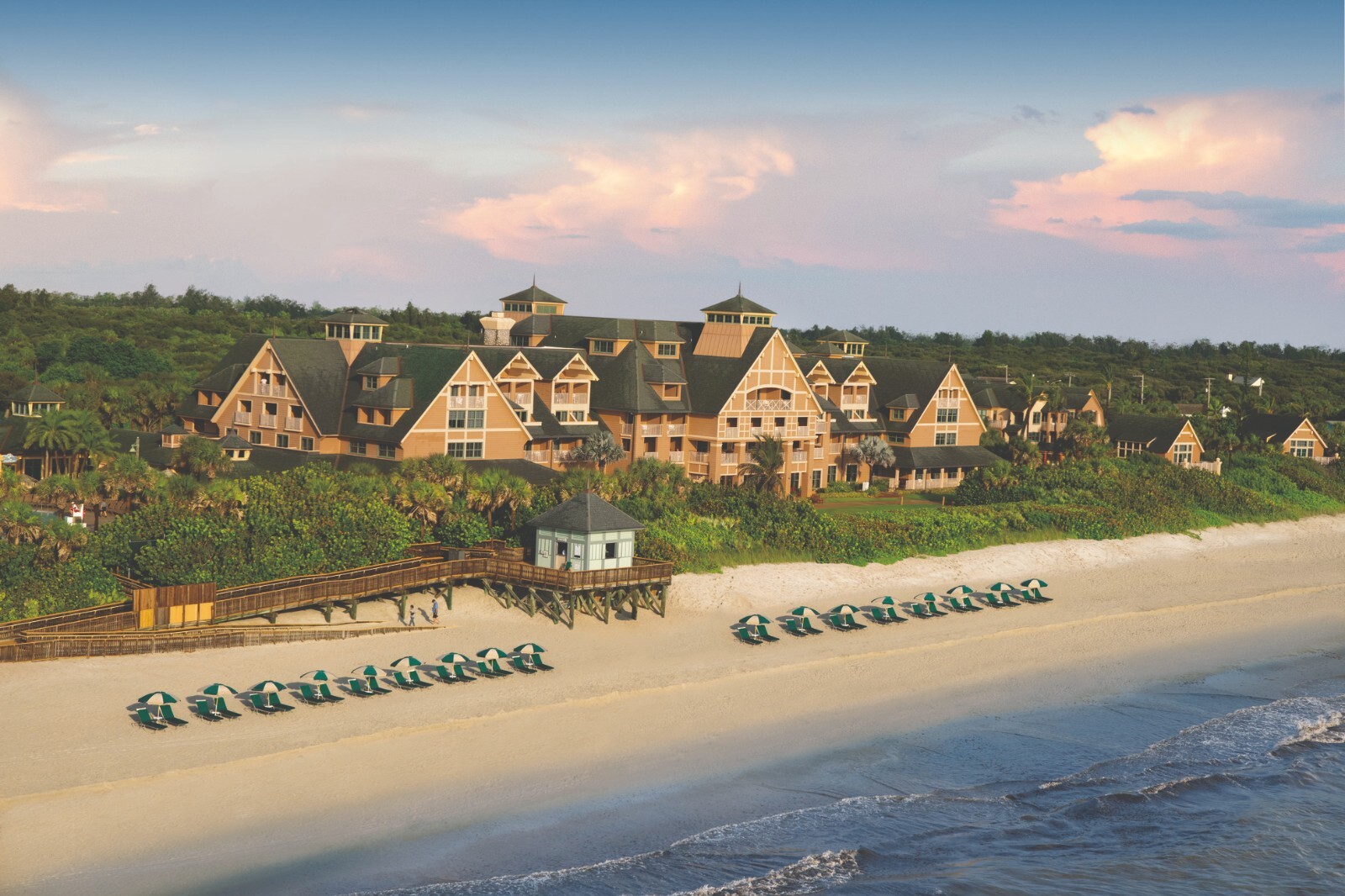 Disney’s Vero Beach Resort DVC Hotel ANY 1 Night ANY YEAR DELUXE STUDIO INN ROOM