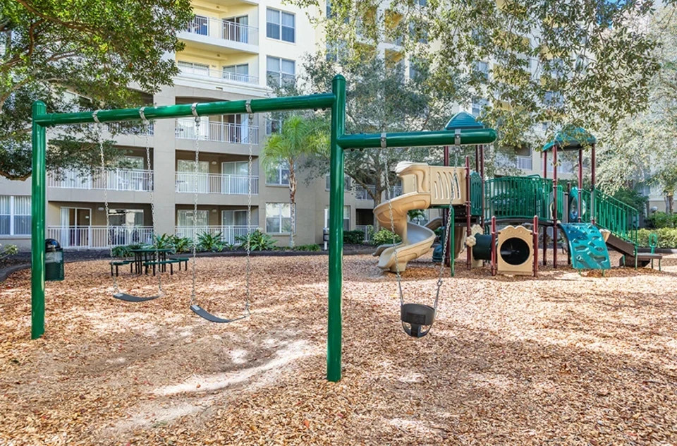 PRICE IS PER WEEK!~Vacation Village at Parkway Resort ~ORLANDO~Pt.KITCH SLPS 4