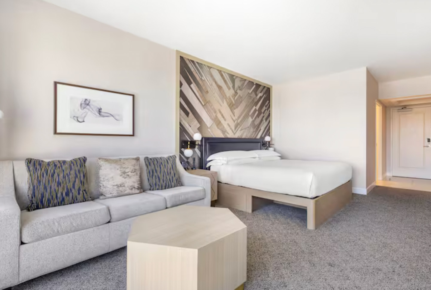 Elara Resort ~ Las Vegas, NV ~ Studio/Sleeps 2 ~ 7Nts August 21 thru 28