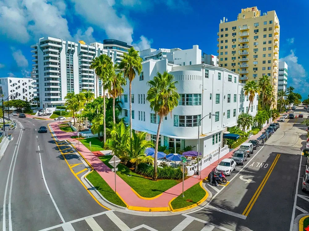 Hotel Trouvail Miami Beach ~ Miami Beach, FL ~ King Guest Room – Price Per Night
