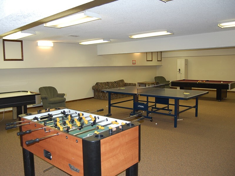Ski WinterPark, Colorado Condo rental Mar 7-14 (sleeps 8)