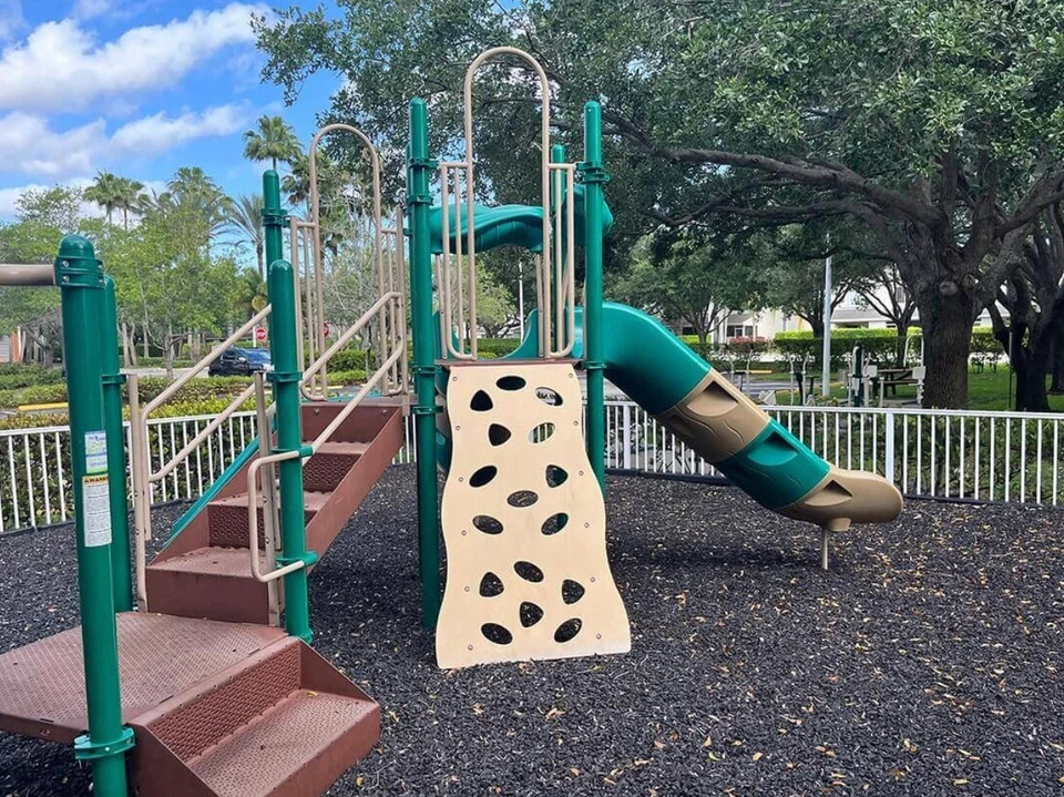 NOV DEC WEEKS~Vacation Village at Bonaventure ~South FL~2 BR CONDO