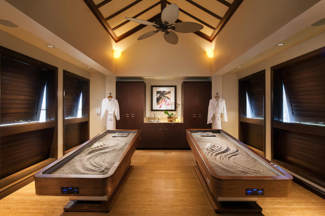 Marriott Westin Ka’anapali Ocean Resort Villas Maui 2 BR 5 Nights ANY YEAR Hotel