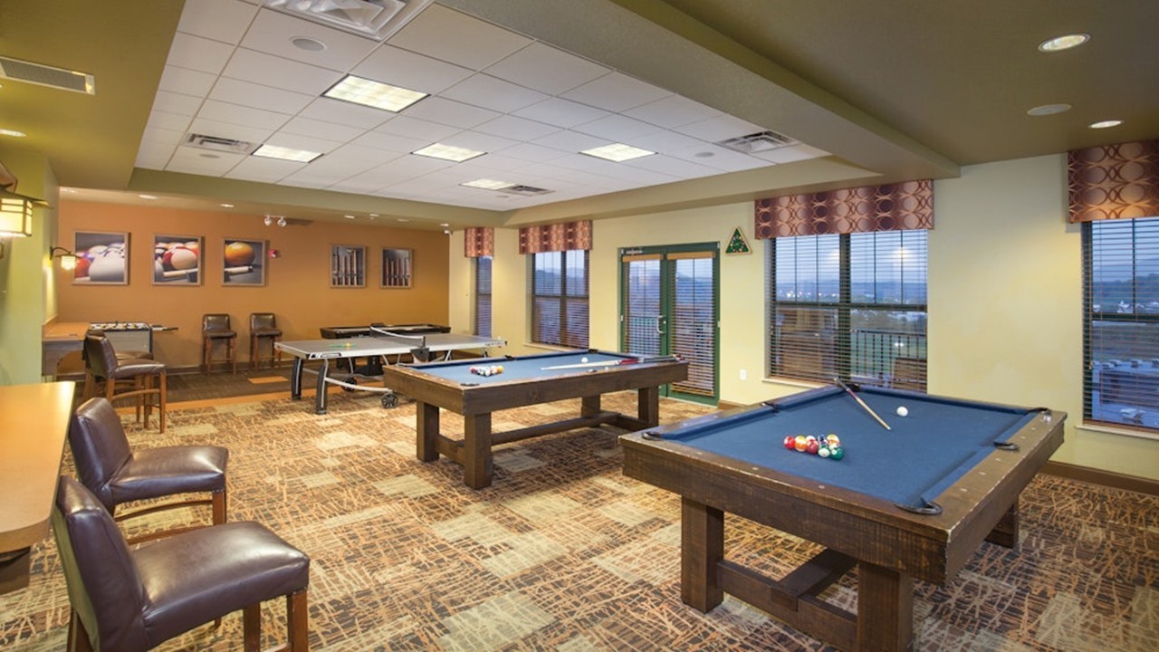 SUMMER VACATION July 5 to 10: 2BR Condo for 8 @ Wyndham Smoky Mountains Resort