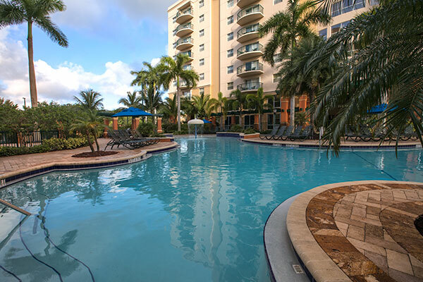 Ft Lauderdale 10 day golf vacation 11/04 – 11/14. 4 bdrm Presidential sleeps 12