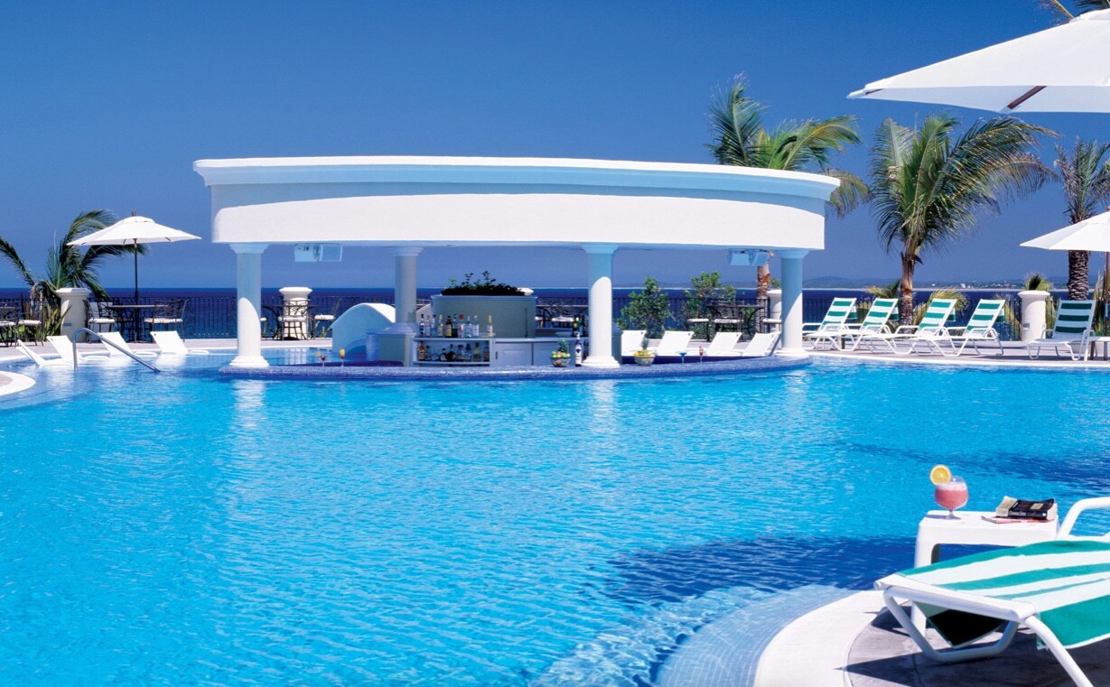 **Pueblo Bonito Emerald Bay** Resort & Spa – 7 Night Stay