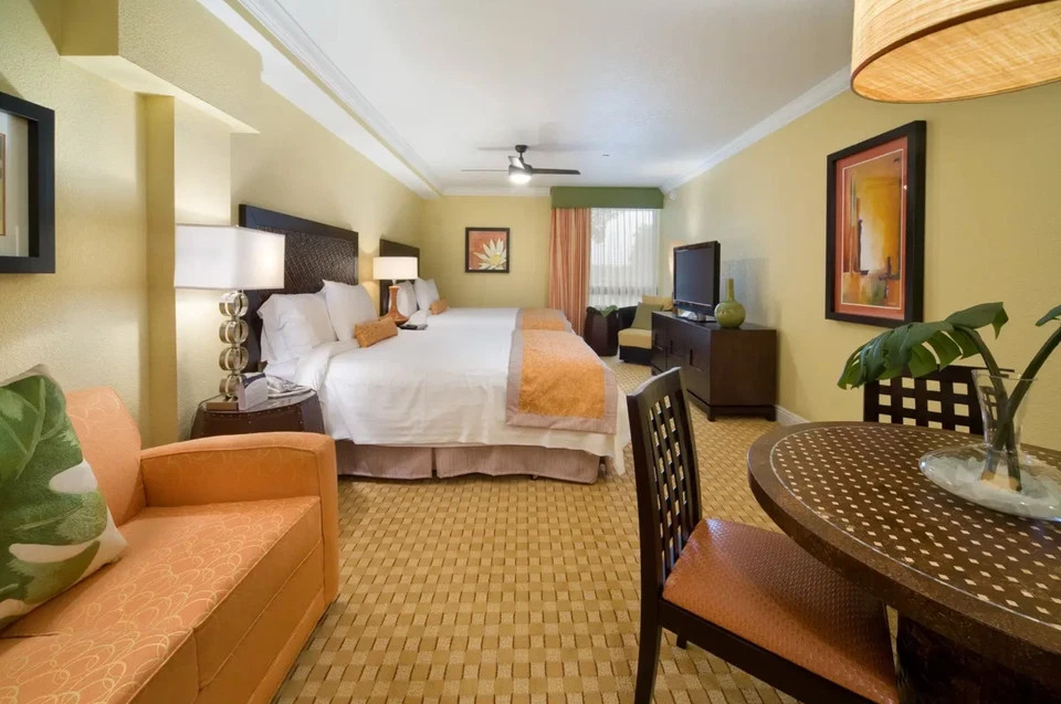 August weeks~ Holiday Inn Club Orange Lake Resort -~STUD/SLPS 4~PRICE FOR WEEK