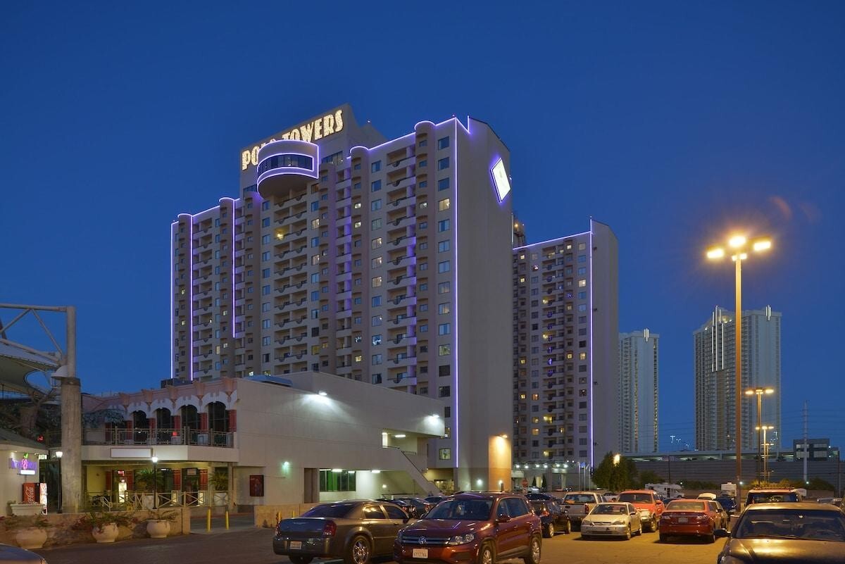 FORMULA 1 WEEK NOV 18 TO NOV 25 Studio Room Timeshare for rent 