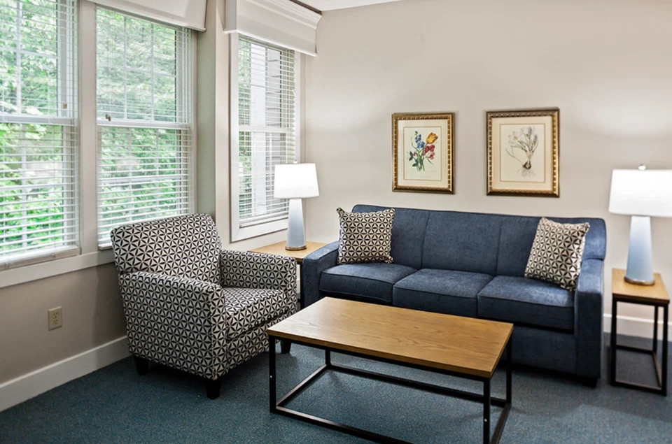Nov 27-Dec 4~King’s Creek Plantation~Williamsburg 2BR~Busch Gard~NO RESORT FEES