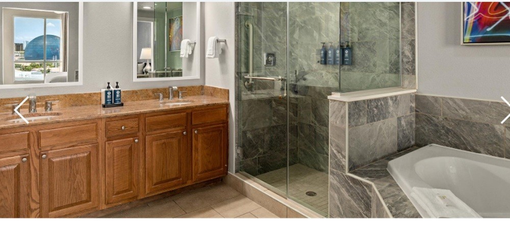 Wyndham Grand Desert, Las Vegas, 2BR Deluxe, Sleeps 8, 6N, July 26-31.