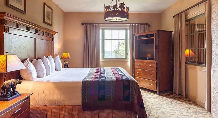 Big Cedar Wilderness Club 1 Bedroom Lodge July 2 – July 10 2026 ** JULY 4 **