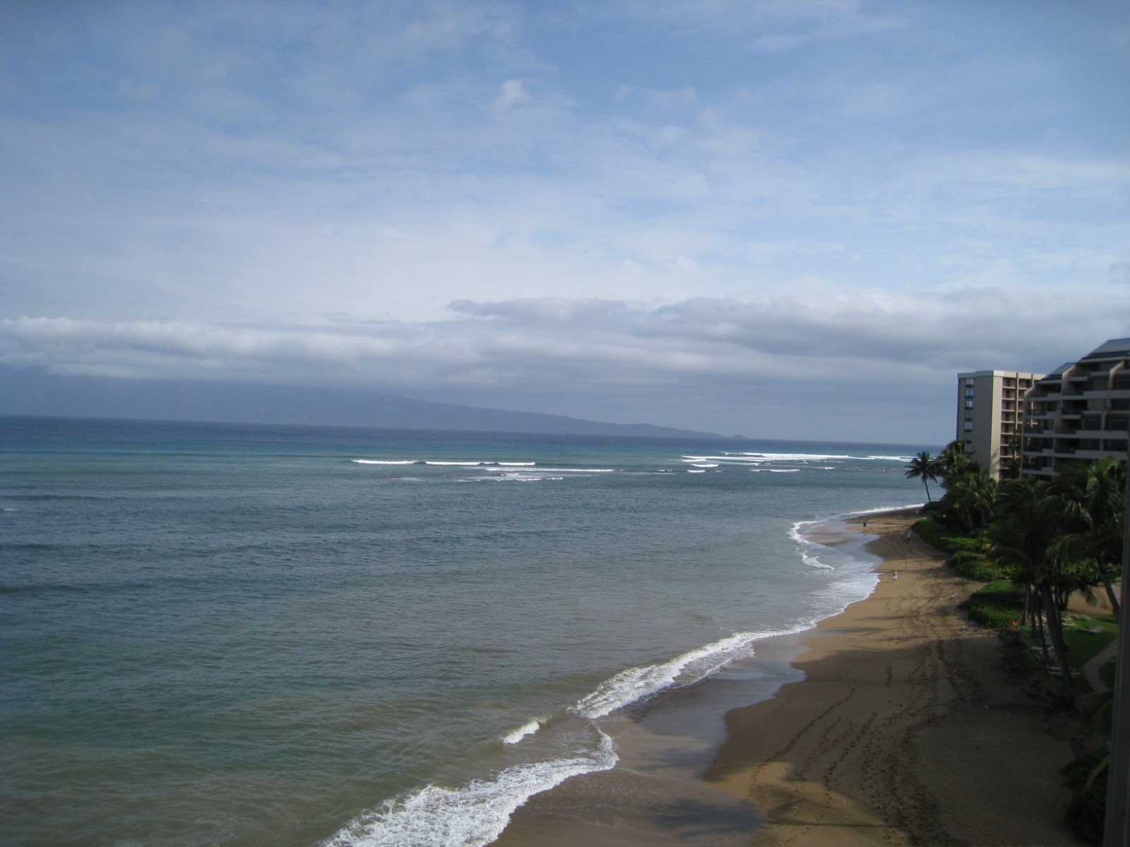 KAHANA BEACH RESORT Lahaina Maui Hawaii Ocean Front Studio Rental 1/8-1/15 2027