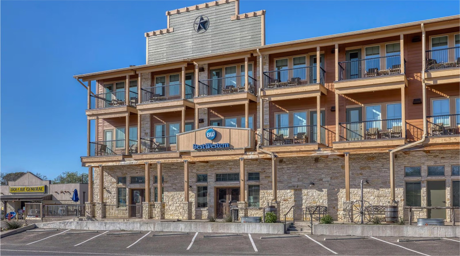 TX-Bandera, Best Western Bandera Suites 3 nts – up to 4 guests $1000 value
