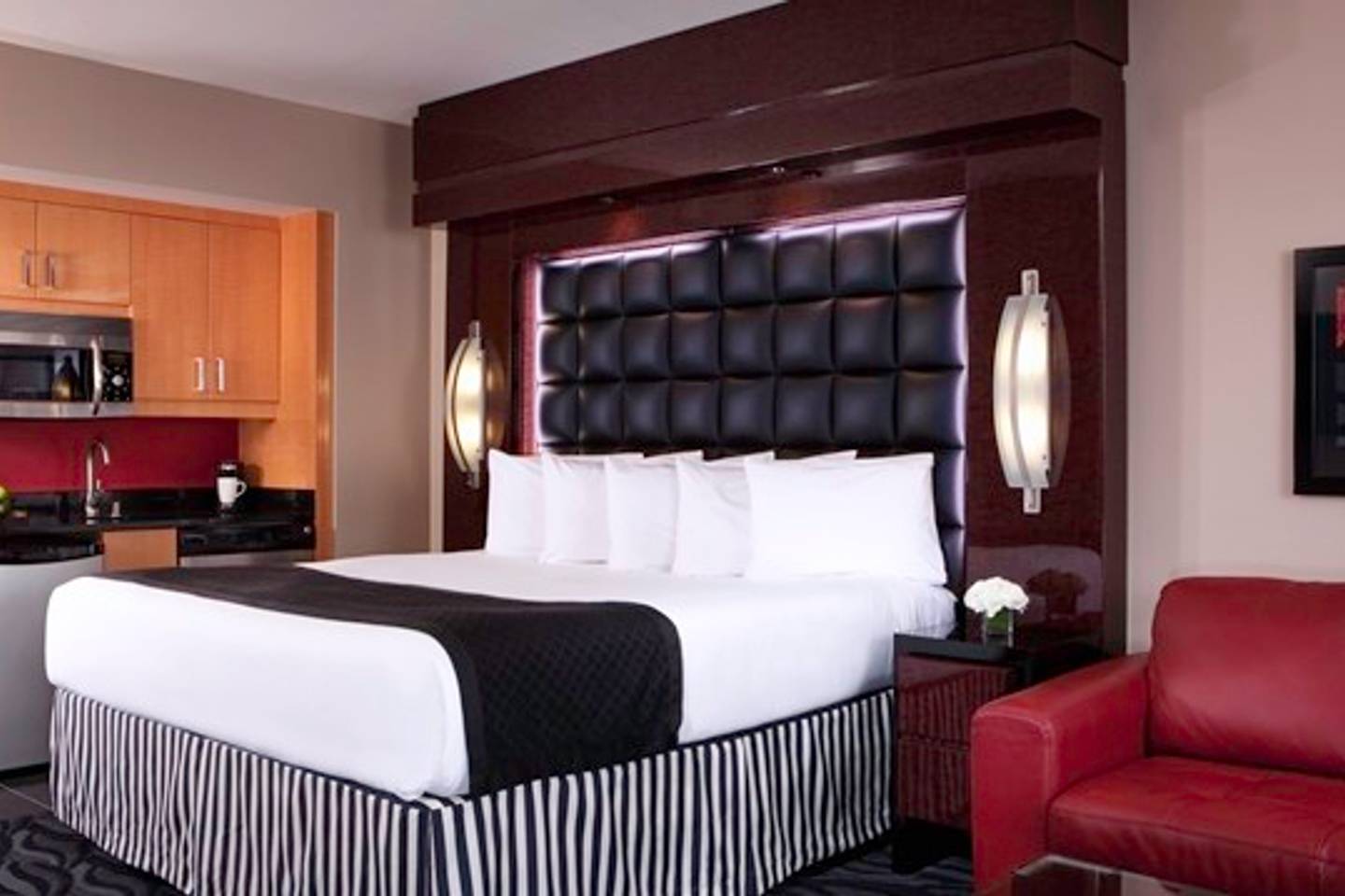 Hilton Grand Vacations 5 Las Vegas locations ==> BOOK NOW. CES and save on rooms