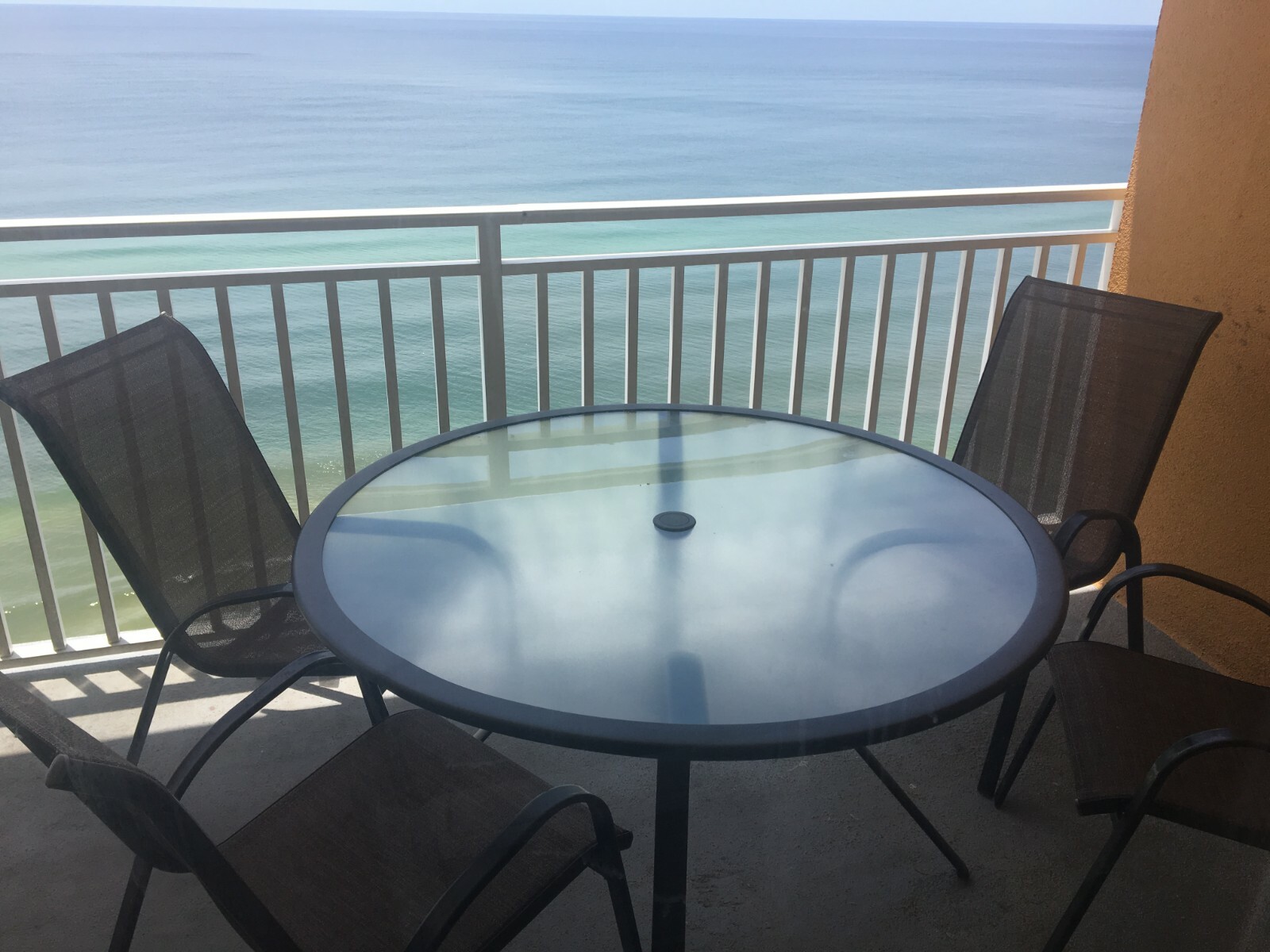 Panama City Beach Family Vacation Rental Splash Resort Apr 1-3 and 7-9 Special
