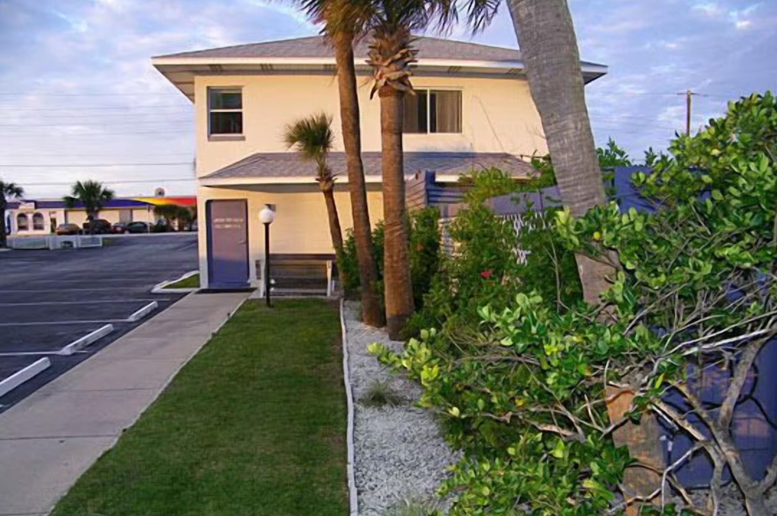 Traders Inn Beach Club ~Ormond Beach, FL~ 1BR/Sleeps 2 ~ 7Nts MAY/AUG/SEPT 2026