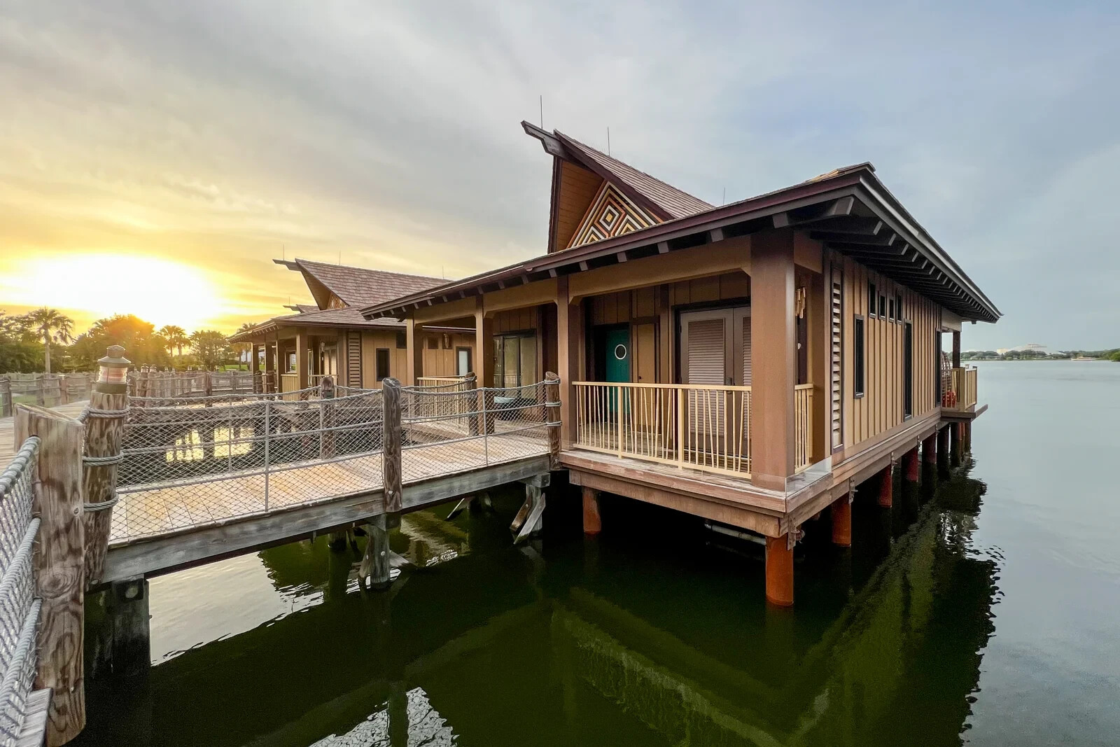 Disney Polynesian Villas & Bungalows ANY 6 Nights ANY YEAR 1 BR VILLA DVC points
