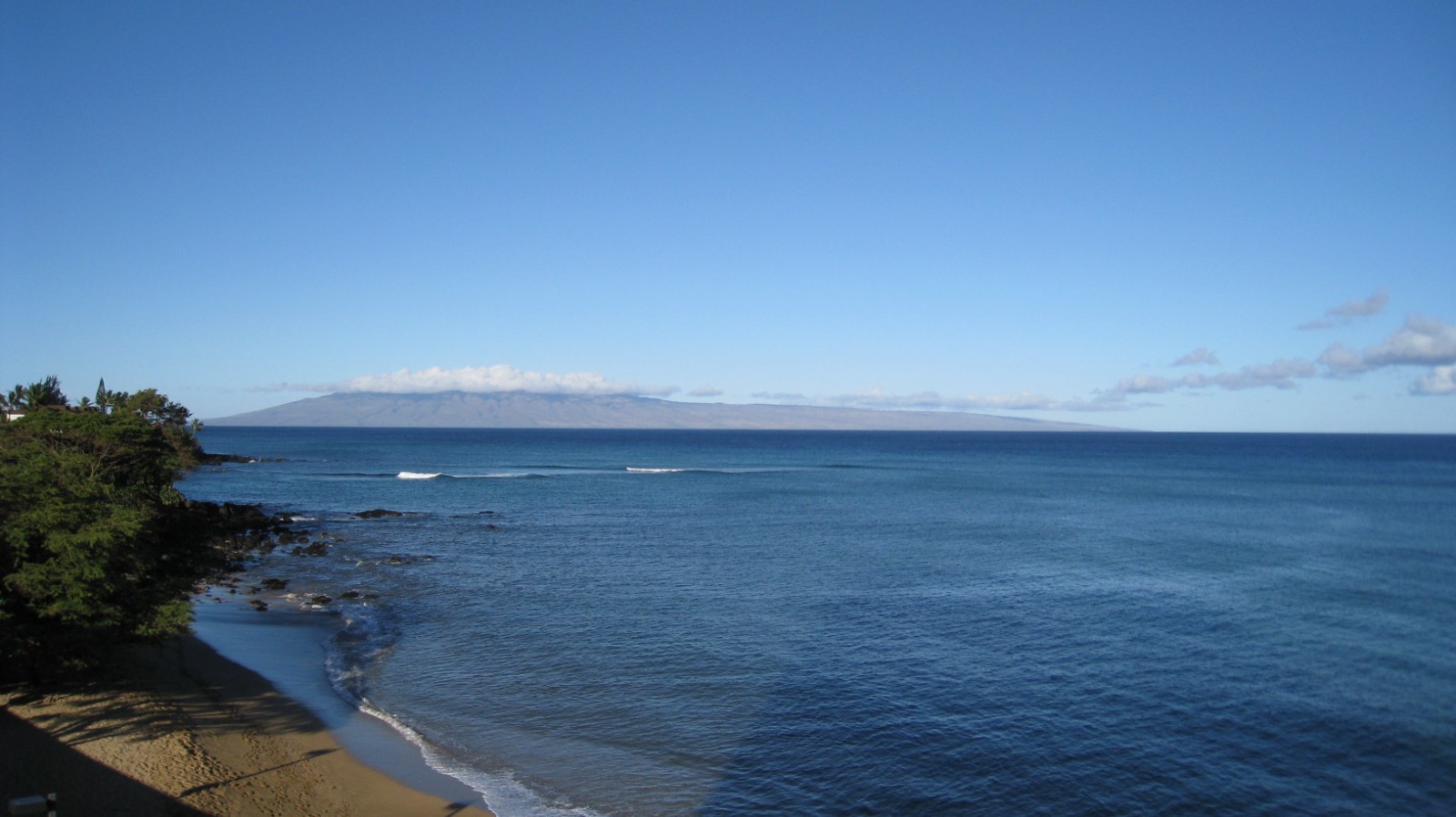 KAHANA BEACH RESORT Lahaina Maui Hawaii Ocean Front Studio Rental 1/8-1/15 2027