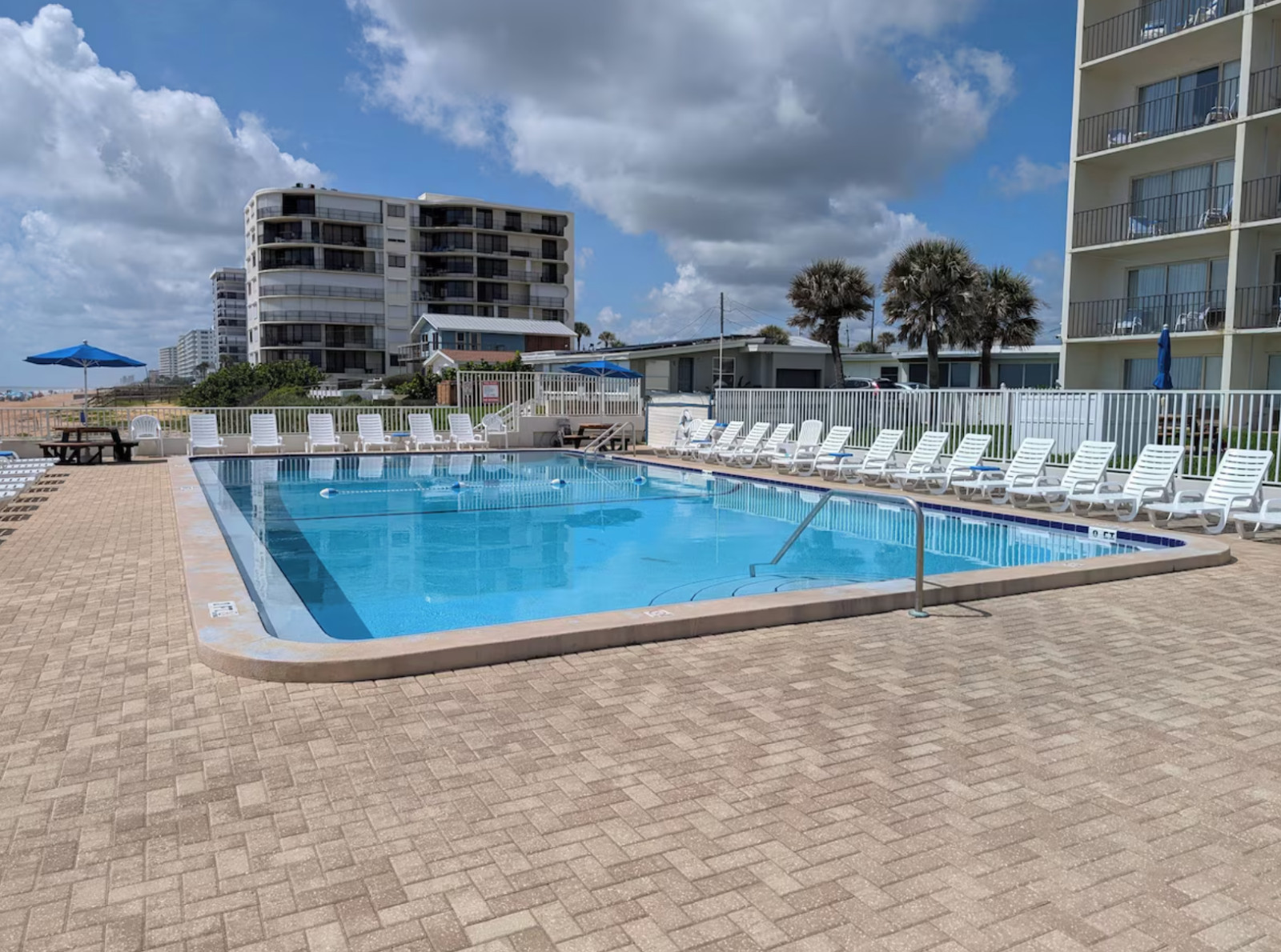 Traders Inn Beach Club ~Ormond Beach, FL~ 1BR/Sleeps 2 ~ 7Nts MAY/AUG/SEPT 2026
