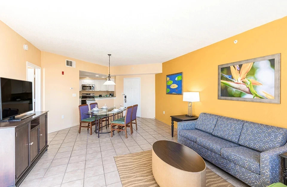 PRICE IS PER WEEK!~Vacation Village at Parkway Resort ~ORLANDO~Pt.KITCH SLPS 4