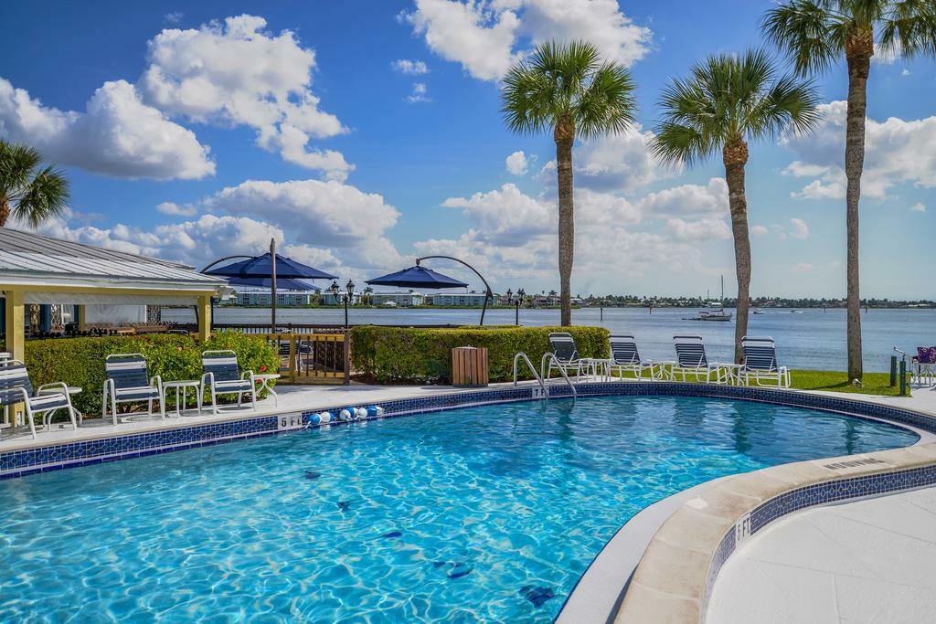 2BR Condo Naples Charter Club on Naples Bay – Old Naples – See 3 Weeks Open 2023