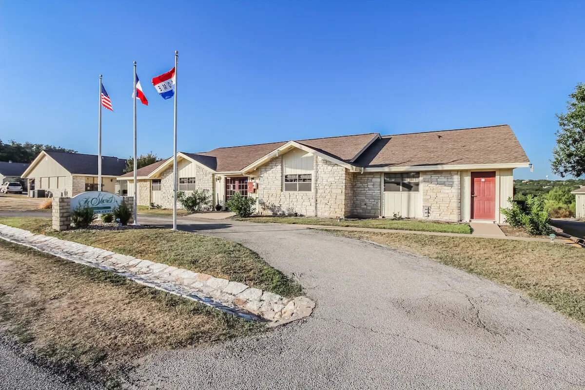 Welcome to the Shores at Lake Travis, Lago Vista, TX