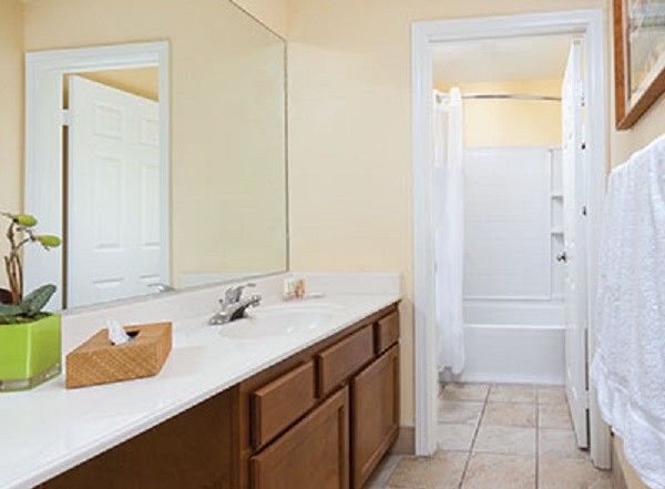 Worldmark Anaheim – Dolphins Cove, CA – 3 bedrooms: 8/1/26-8/8/26 DISNEYLAND!
