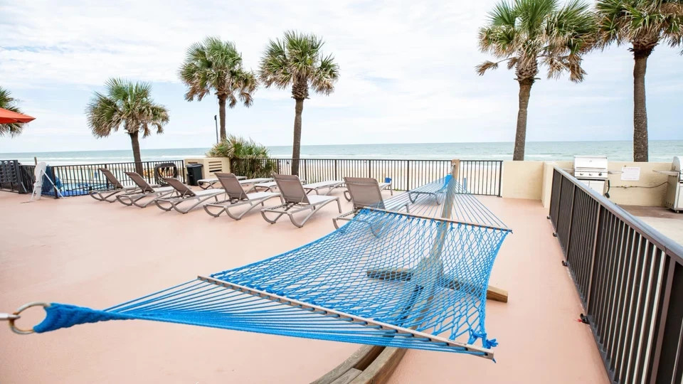 November 14-21~Tropic Sun Towers Resort~Ormond/DAYTONA BEACH~BEACH STAY