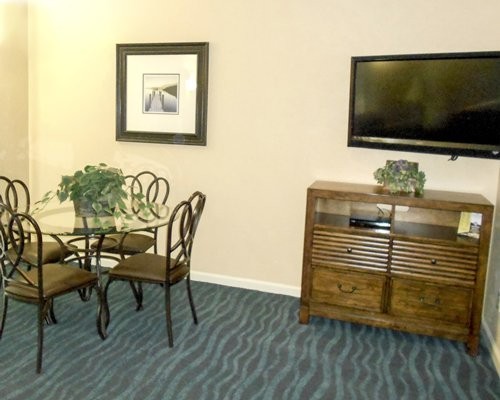 July 4 Lake Conroe Condo Houston World Cup America 250 Sleeps 4