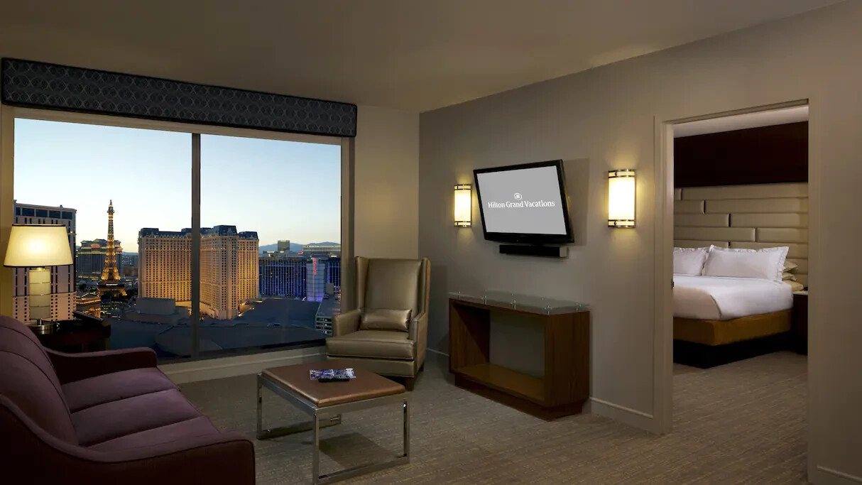 Hilton Elara Las Vegas 4BR PENTHOUSE 7 NIGHTS 2024 better than Hyatt Marriott