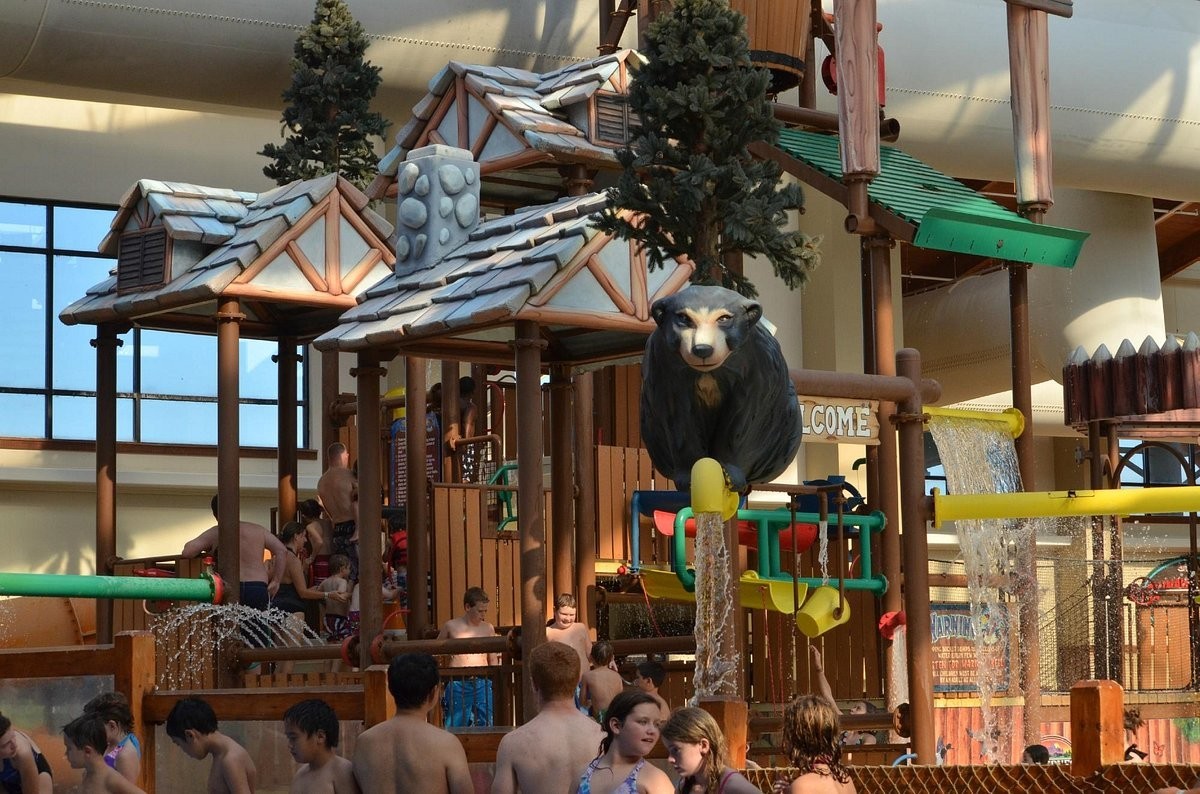 Wyndham Great Smokies Lodge. 1BR Deluxe 6/1 – 6/5 4 Nights