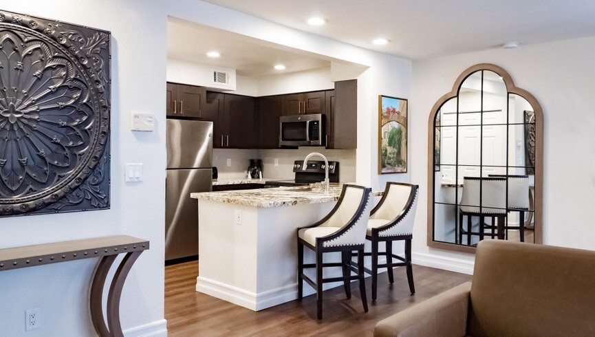 Stay at Westgate Tower Resort Orlando Florida-Weekly Rentals