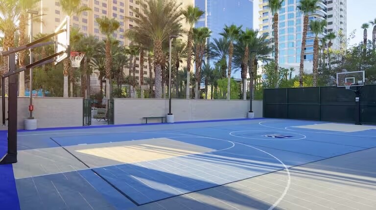 The Boulevard timeshare rental Las Vegas F1 Race 3 night studio