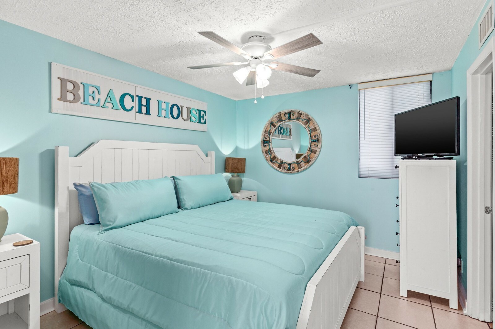 AUGUST 28TH -SEPTEMBER 4TH 2026 Panama City Beach front FLORIDA CONDO Week rent
