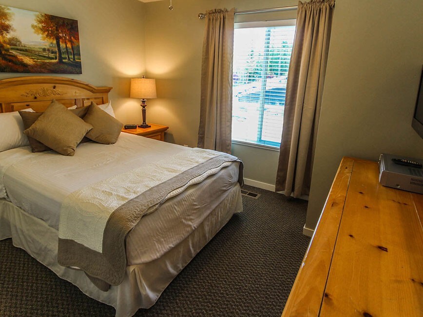 Skiers Lodge Timeshare PRIME WEEK 5 PARK CITY 2BR 2BA SLEEPS 6 Walk to Lifts