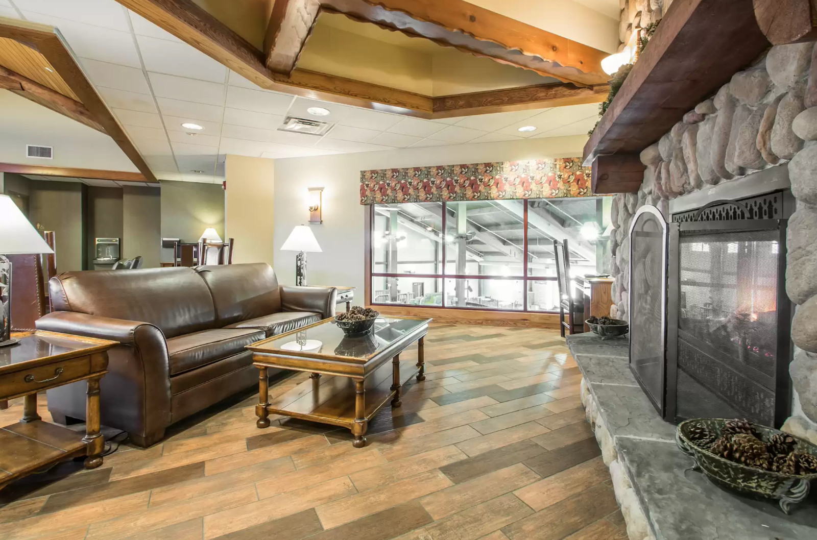 Christmas Mountain Village ~ WI~ 2BR Sleeps 6 ~ 7Nts ~ Weekly Rental 2024/25