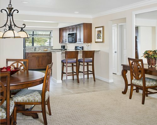 Sheraton Vistana Resort Disney World Universal Studio – 7 Nights