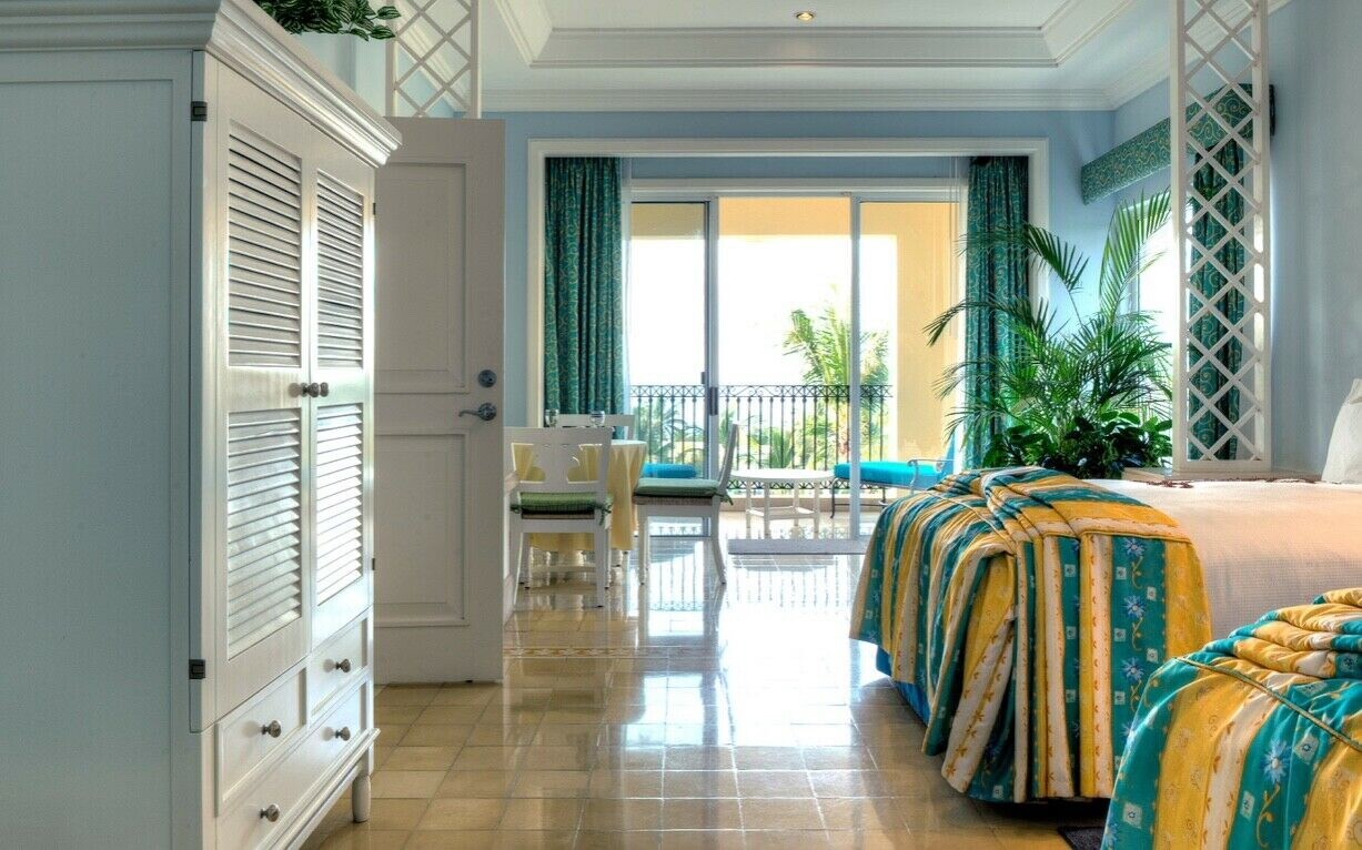 **Pueblo Bonito Emerald Bay** Resort & Spa – 7 Night Stay