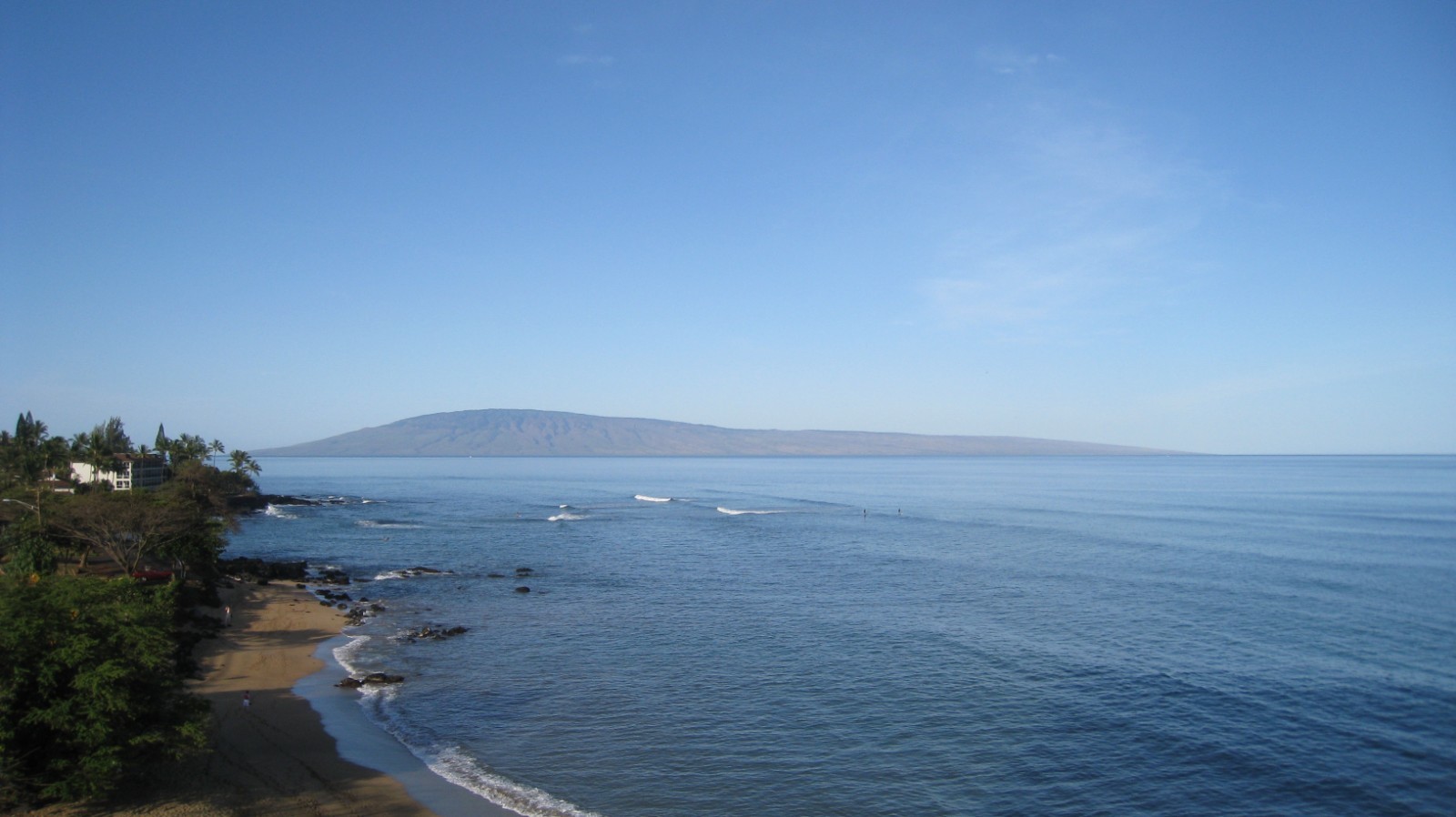 KAHANA BEACH RESORT Lahaina Maui Hawaii Ocean Front Studio Rental 1/8-1/15 2027