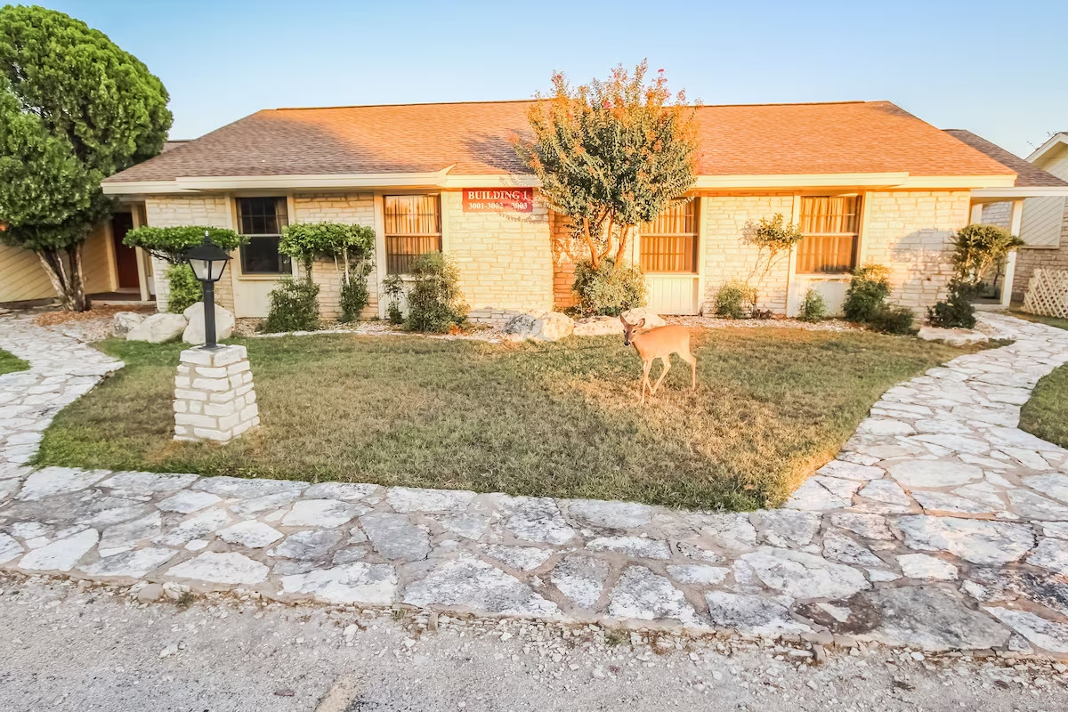 Welcome to the Shores at Lake Travis, Lago Vista, TX